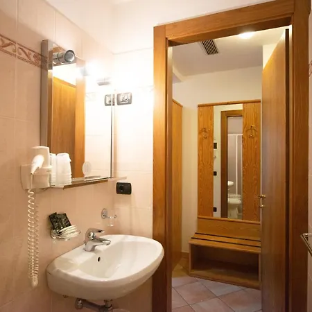 Hotel Al Platano *