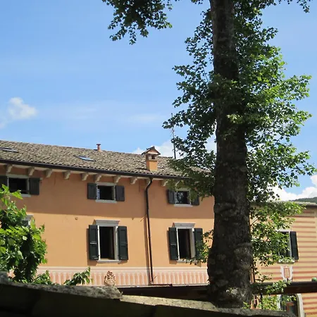 Al Platano Hotel Caprino Veronese