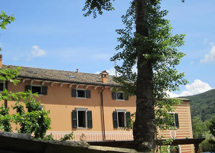 Al Platano Hotel Caprino Veronese