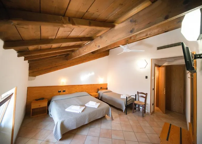 Hotel Al Platano Caprino Veronese